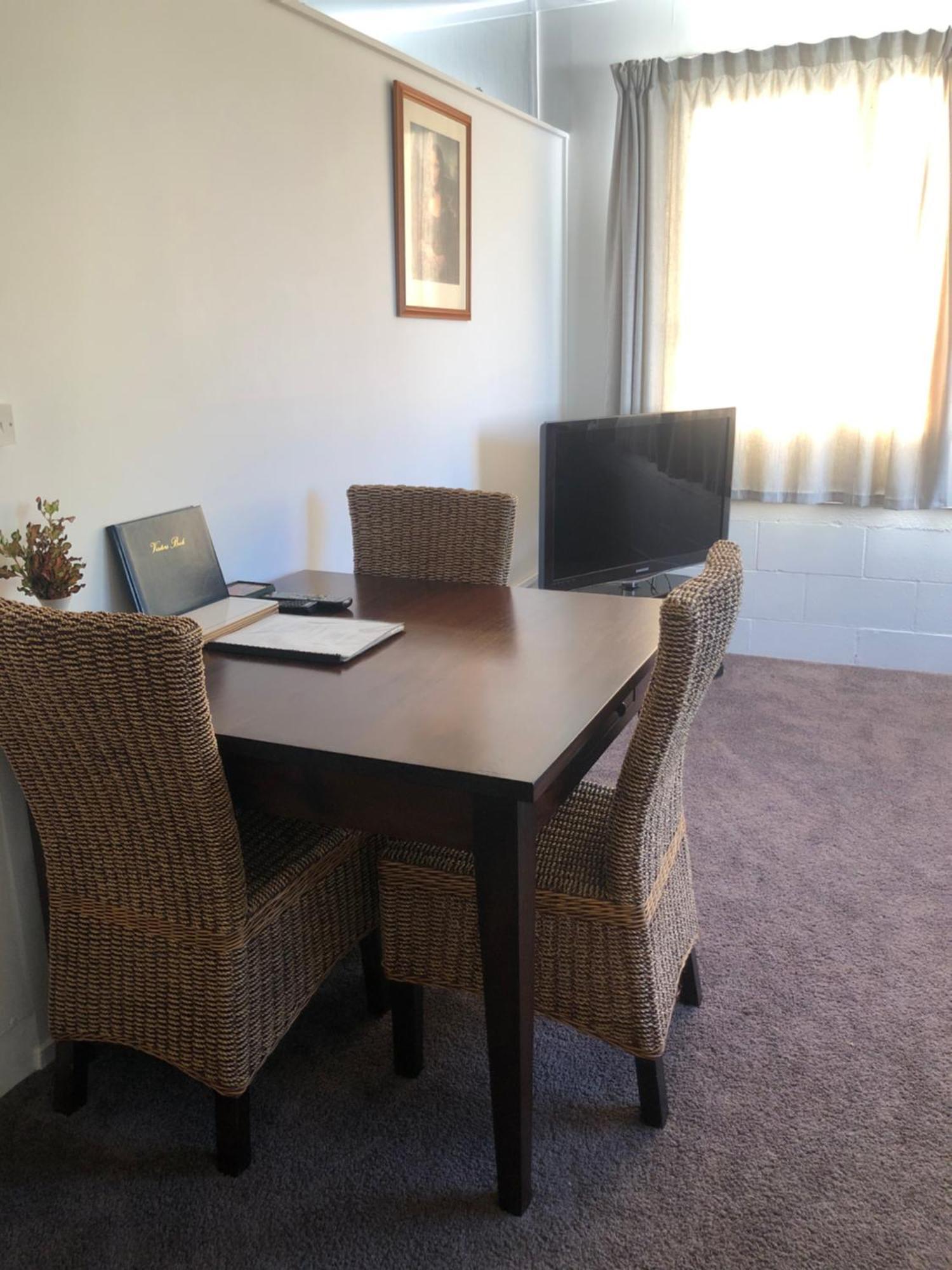 Horseinaround Bed & Breakfast Cambridge Bagian luar foto