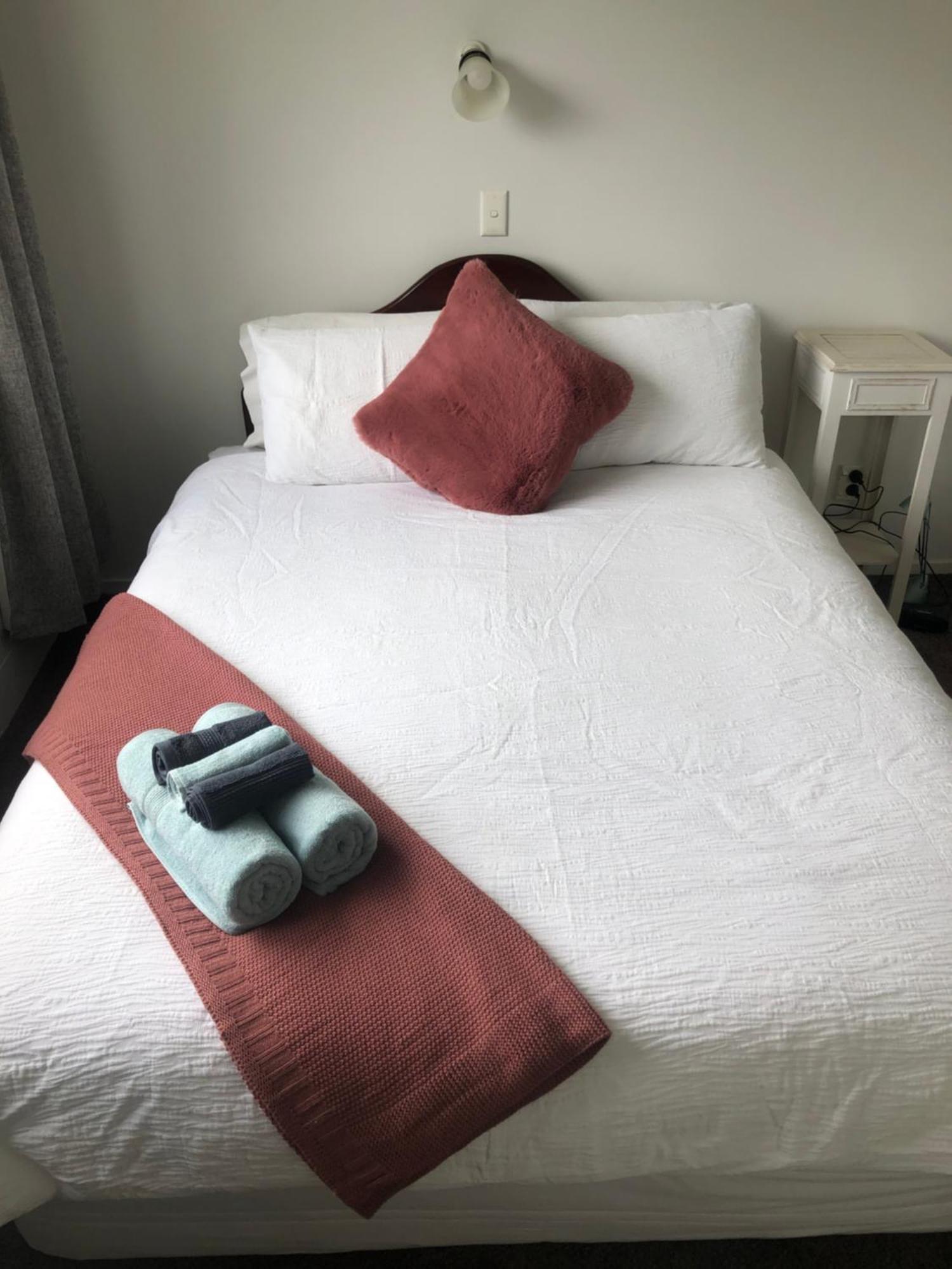 Horseinaround Bed & Breakfast Cambridge Bagian luar foto